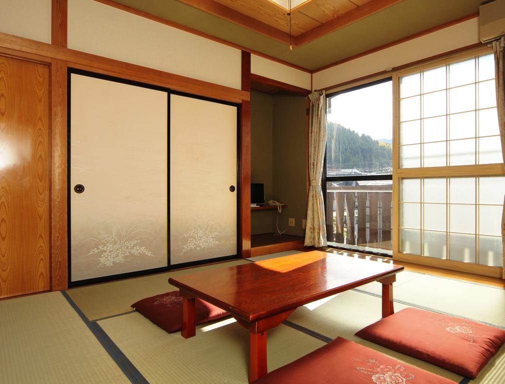 Villa Katashio Нодзава-Онсен Екстер'єр фото