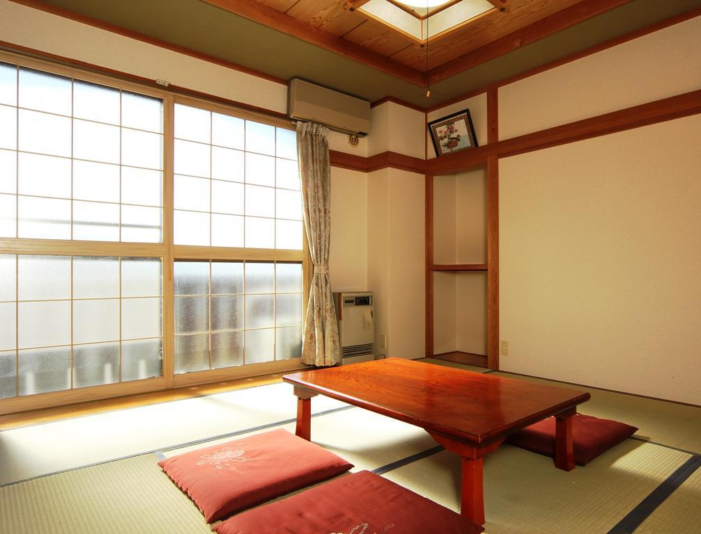 Villa Katashio Нодзава-Онсен Екстер'єр фото