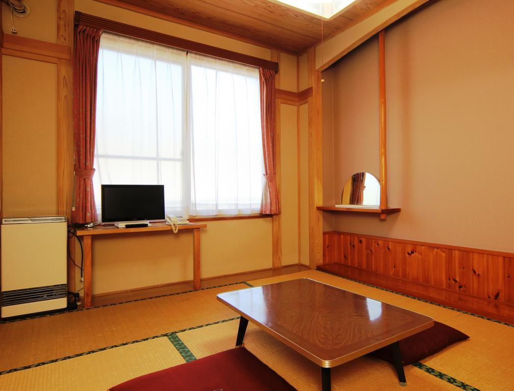 Villa Katashio Нодзава-Онсен Екстер'єр фото