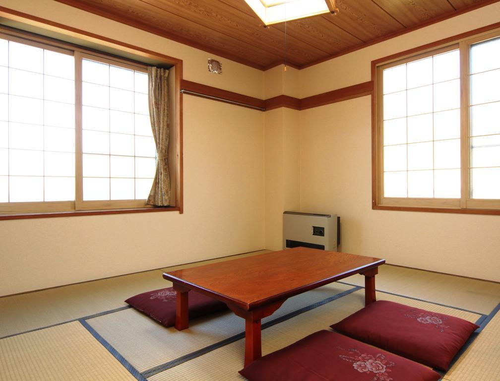 Villa Katashio Нодзава-Онсен Екстер'єр фото